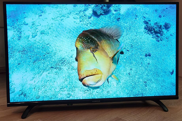 Обзор безрамочного телевизора Harper 32R720TS с Android TV 9.0 и поддержкой голосового управления от Костенко Артема